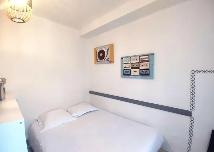 La Parenthese Geromoise, A Deux Pas De La Navette Pour Le