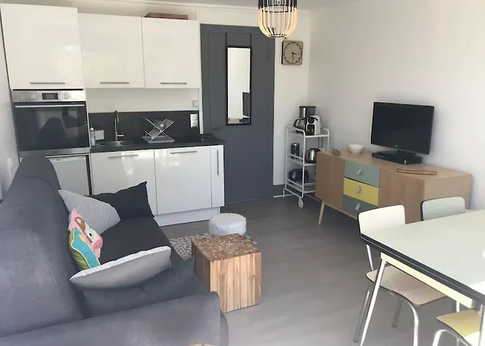 La Parenthese Geromoise, A Deux Pas De La Navette Pour Le